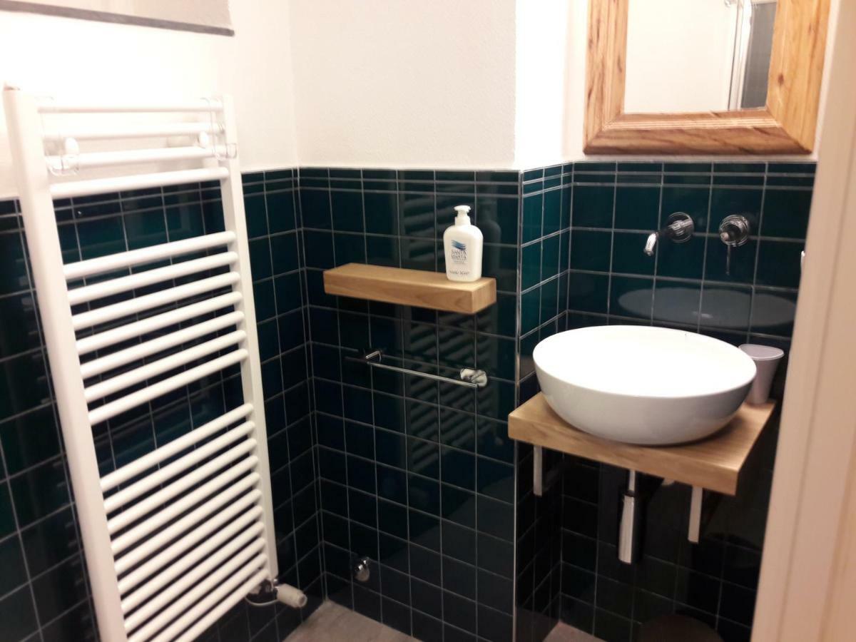 Santa Marta Rooms - Vernazza Buitenkant foto