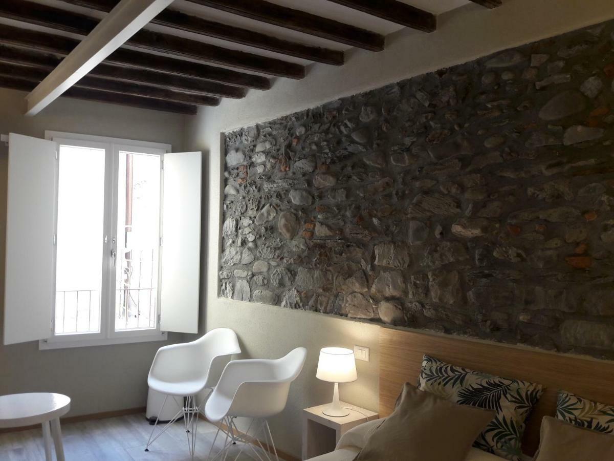 Santa Marta Rooms - Vernazza Buitenkant foto